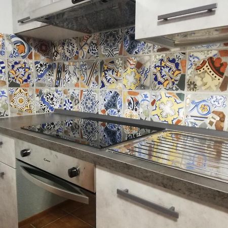 La Taverna Appartamento Scala A Chiocciola Фоллоника Экстерьер фото